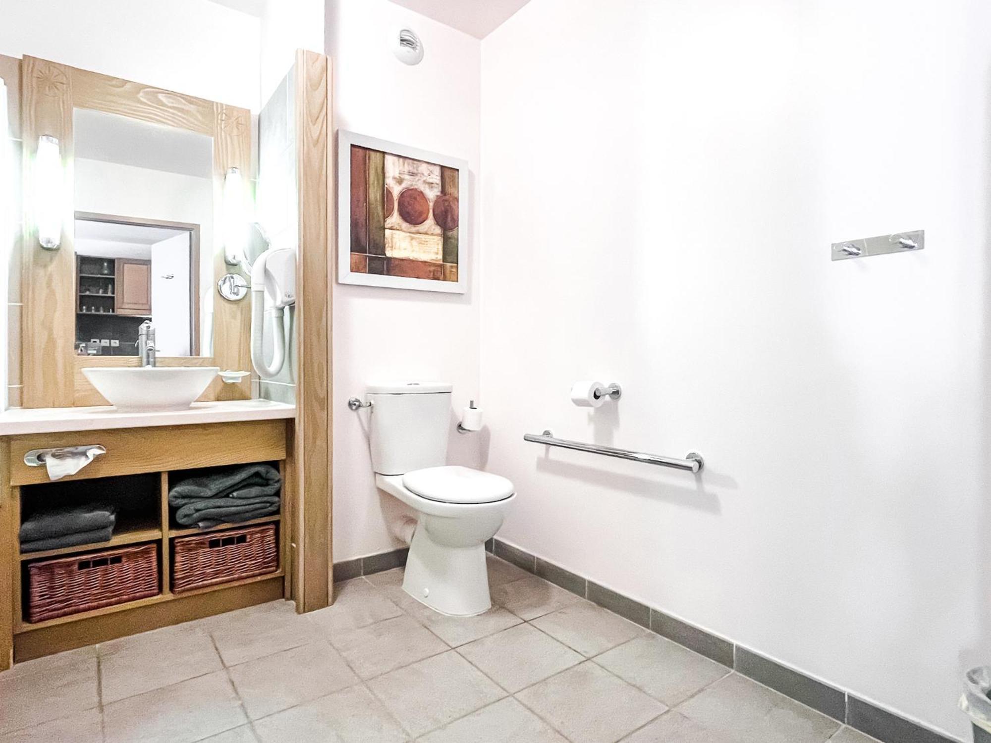Large One-Bedroom Apartment, Wheelchair Adapted, Les Terrasses D'Eos Flaine Dış mekan fotoğraf