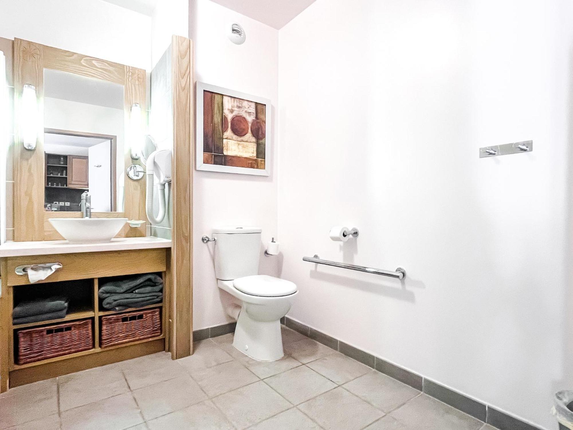 Large One-Bedroom Apartment, Wheelchair Adapted, Les Terrasses D'Eos Flaine Dış mekan fotoğraf